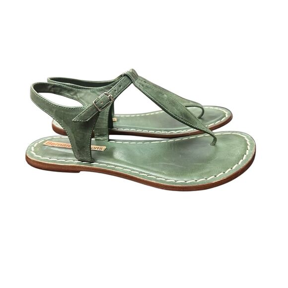 BERNARDO Flat Sandals Sz 8M Made in Brazil - Picture 3 of 8